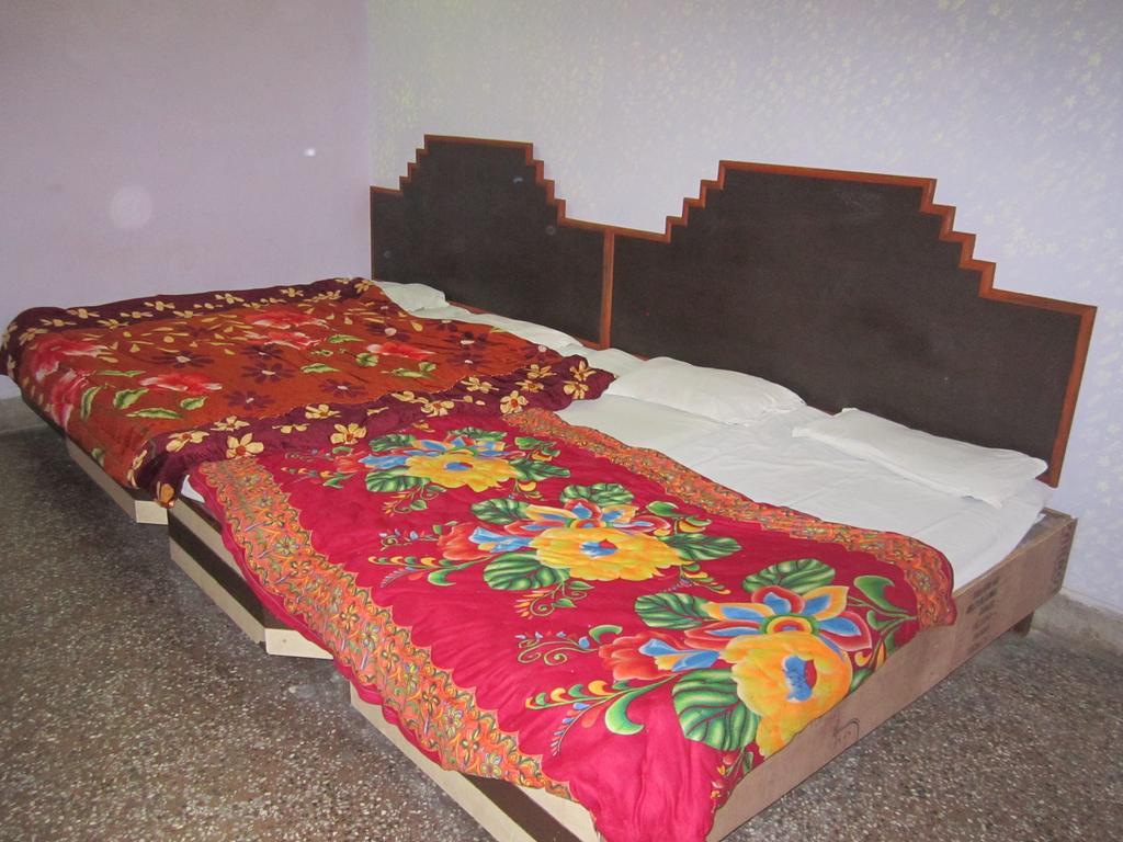 Hotel Marwari Niwas Haridwar Room photo